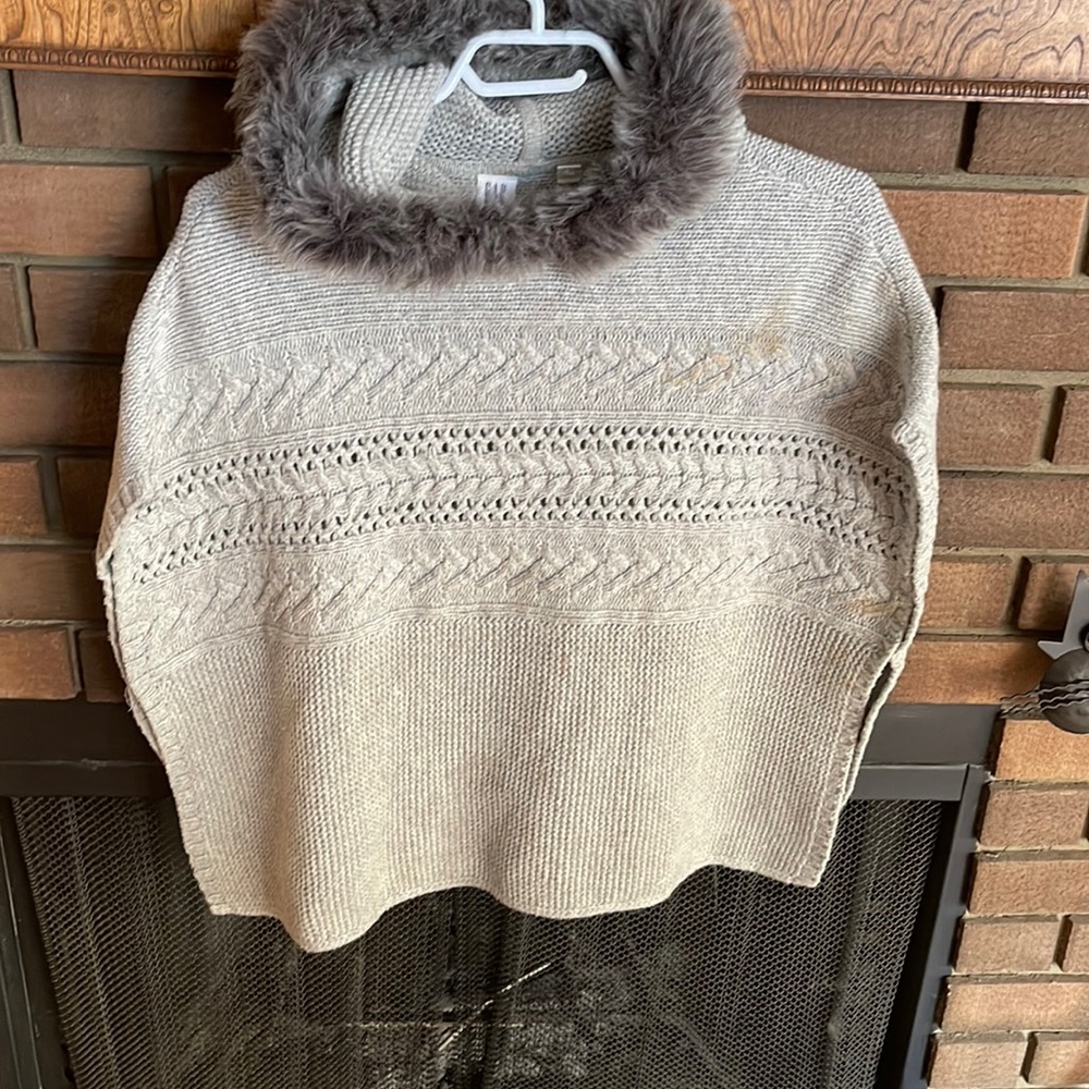 Girls poncho
